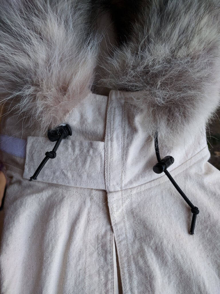 Anorak Improved Hood Closure